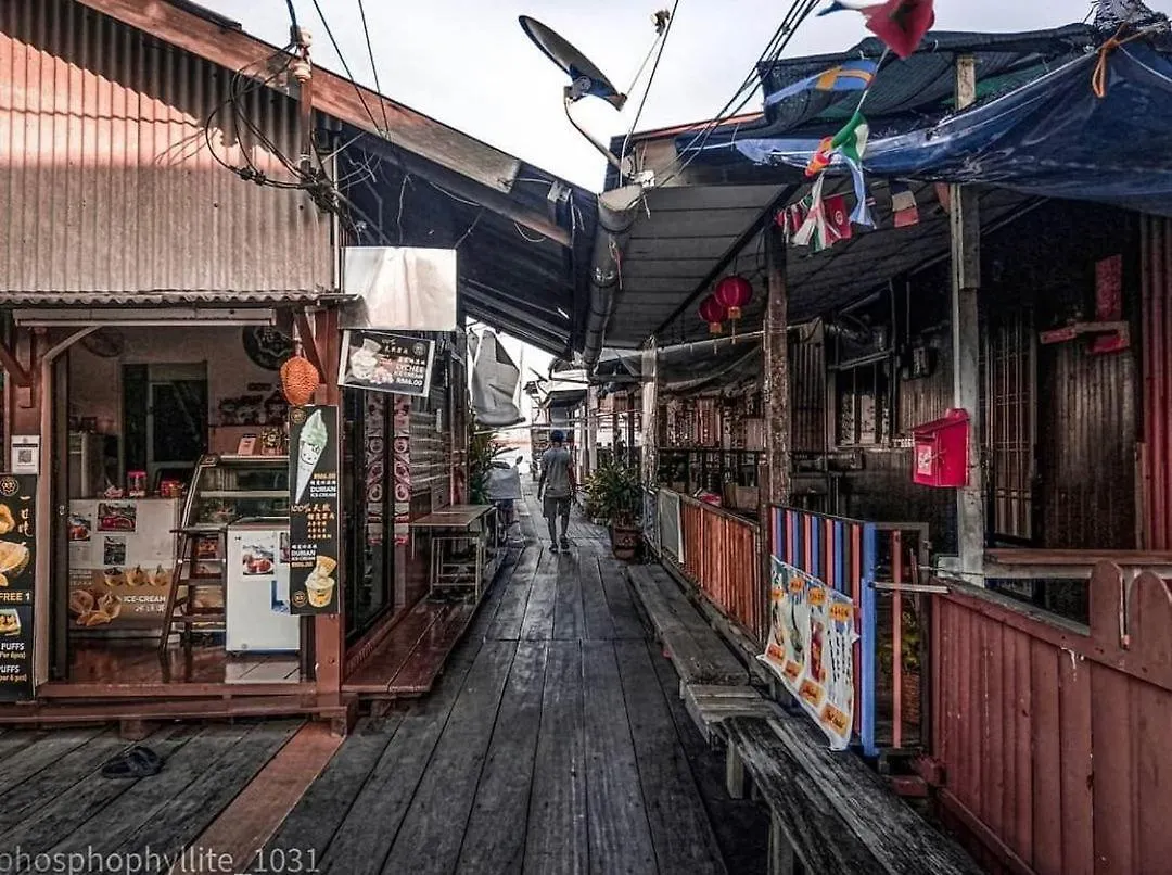 Гостевой дом Отель Dou Houz Georgetown