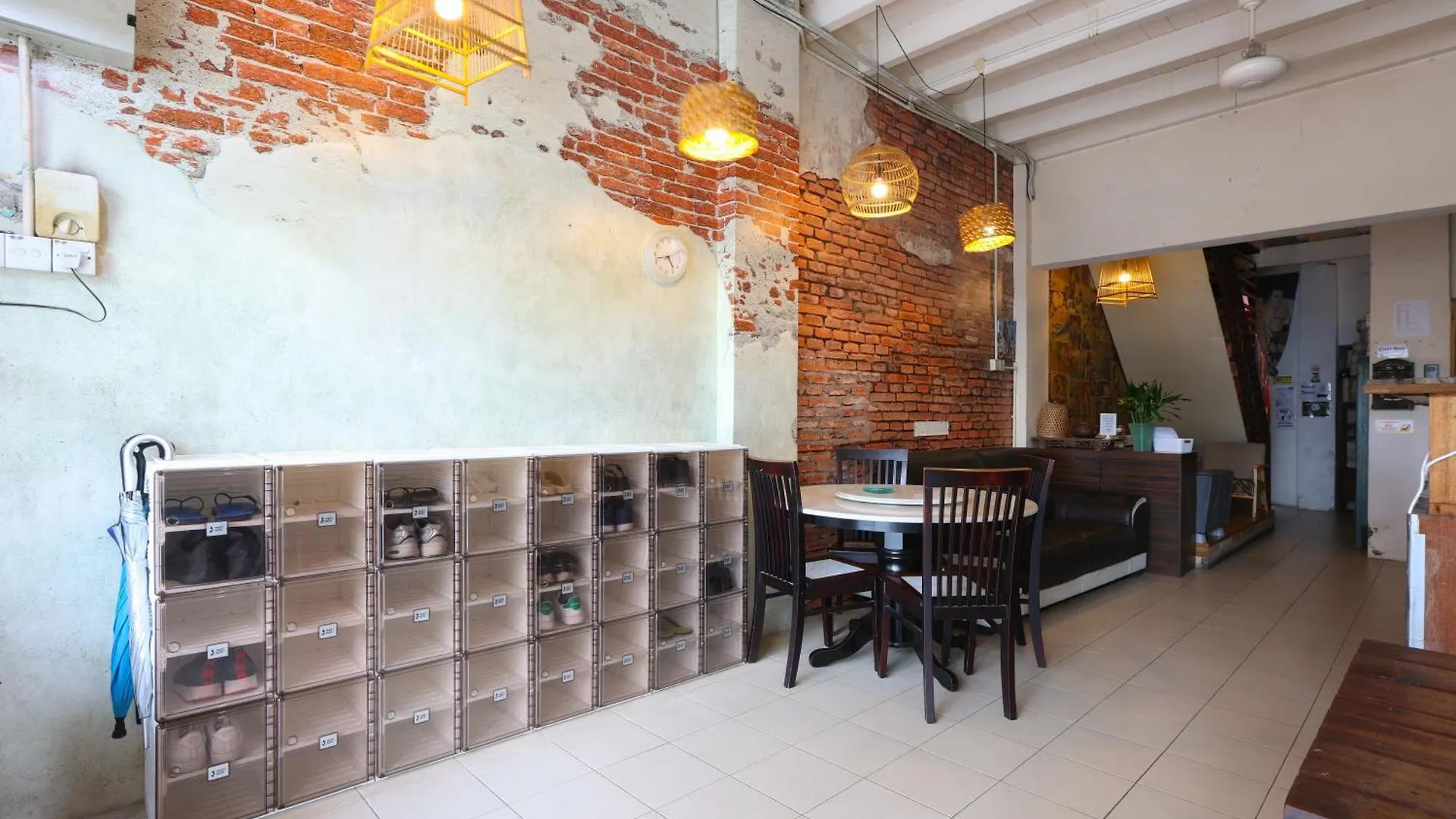 Dou Houz Georgetown Hotel 2*, George Town